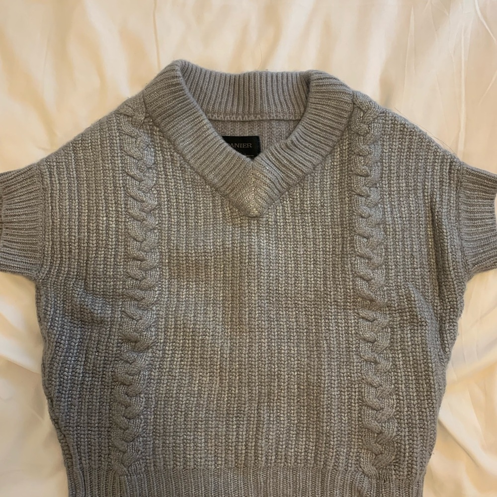 Danier Gray V-Neck Sweater with Cable Knit Design
